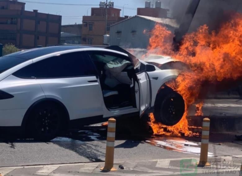 林志穎車禍時穿防火布料-阻燃布料的衣服會降低傷情-回收布料公司